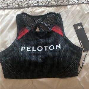 NWT Peloton sports bra